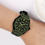 Elegant Men Quartz Watch - Silicone Strap, Analog Display, Christmas and Halloween Gift, Creative Wristwatch, Men Gift