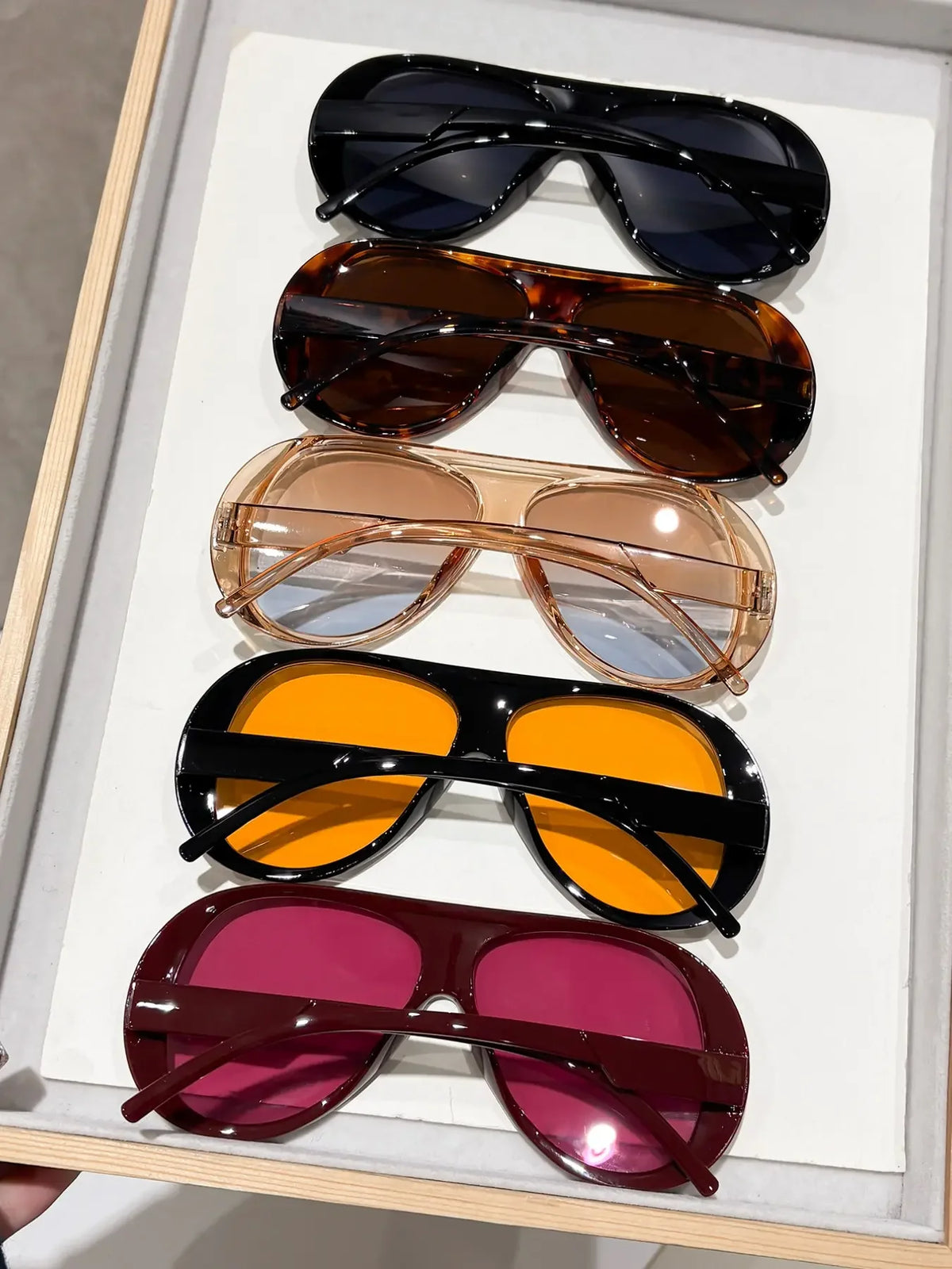 5 Pack of Oversized Vintage Bug Eye Sun Glasses. Trendy Casual Leopard Pattern Sunglasses, Perfect for Beach Vacations, Driving and Night Out, Stylish Accessories for Every Occasion, Summer Trendy Retro Sunglasses