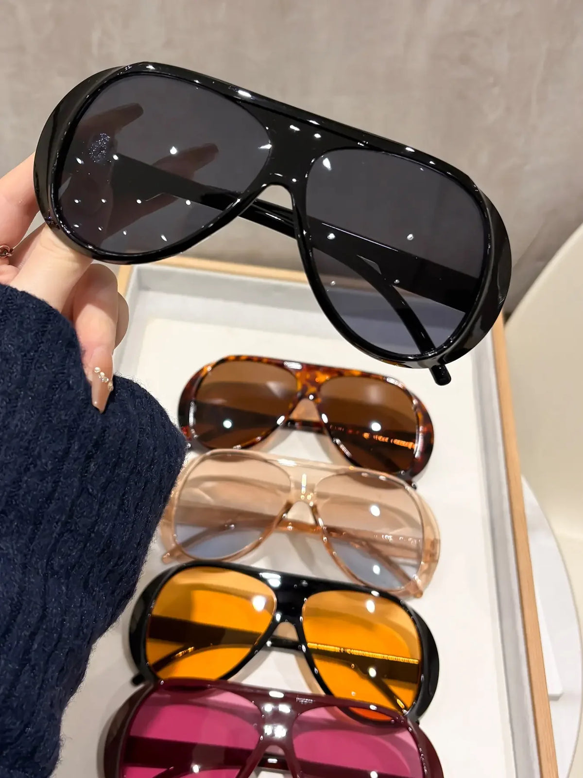 5 Pack of Oversized Vintage Bug Eye Sun Glasses. Trendy Casual Leopard Pattern Sunglasses, Perfect for Beach Vacations, Driving and Night Out, Stylish Accessories for Every Occasion, Summer Trendy Retro Sunglasses